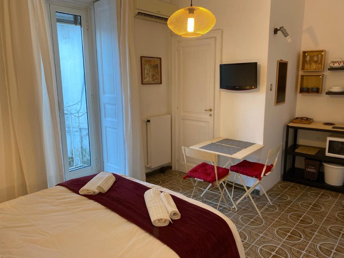 In San Domenico Maggiore 3 Alojamento de Acomodação e Pequeno-almoço